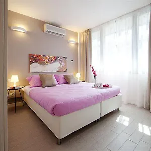 ** Aparthotel La Farina Italia