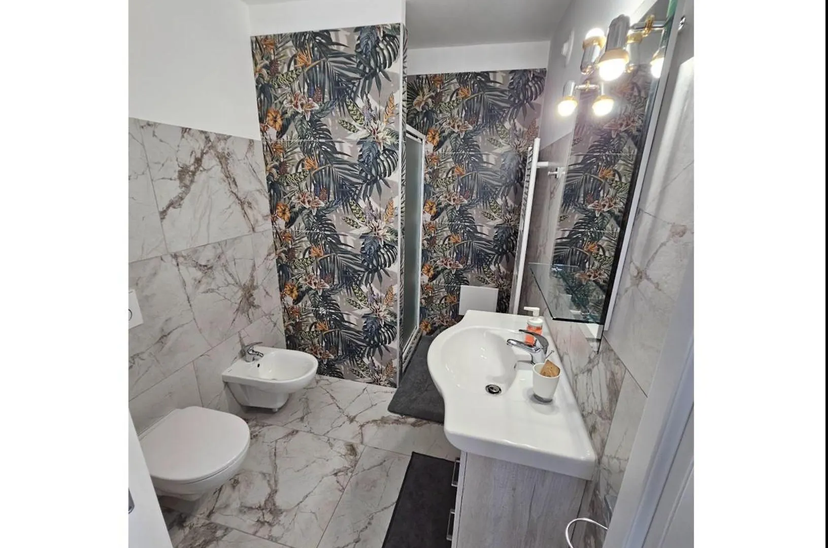 *** Bed and breakfast The Dreamers Cardano Al Campo Italia